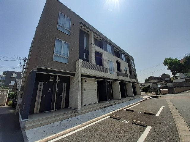 ニューエンパイヤＢの外観|外観もきれいです