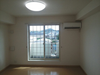 【居間・リビング】 | サンモール　Ｍ | ゆったり過ごせるリビングです