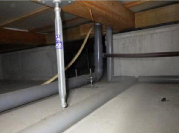 多度津町本通り　リフォーム戸建てのその他|中古住宅の3大リスクである、雨漏り、主要構造部分の欠陥や腐食、給排水管の漏水や故障を２年間保証します。その前提で床下まで確認の上でリフォームし、シロアリの被害調査と防除工事もおこないます。