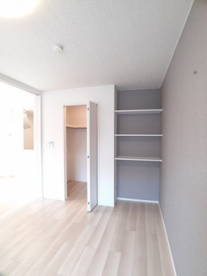 【収納】 | ルミエール園部Ⅱ | 大きなものも収納できそうです