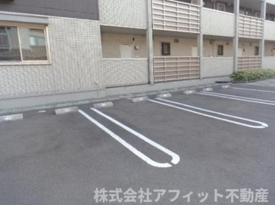 【駐車場】 | ヴィサージュ