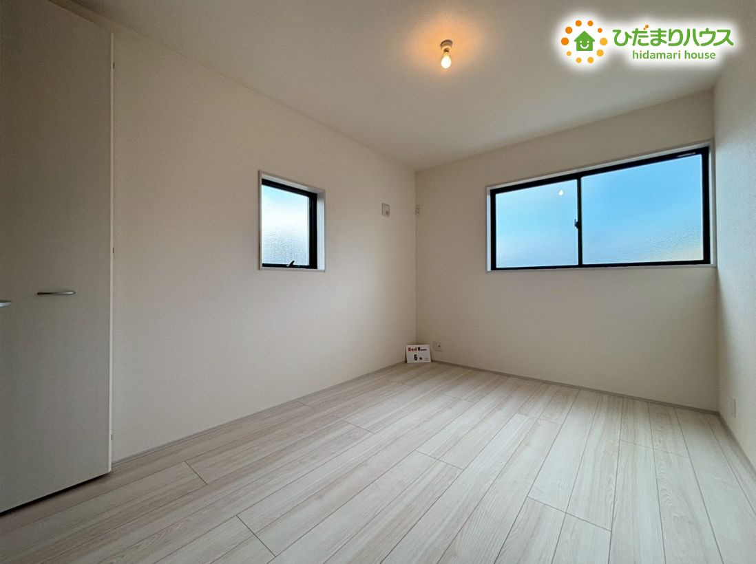 熊谷市石原1丁目　新築一戸建て　リーブルガーデン　01の洋室