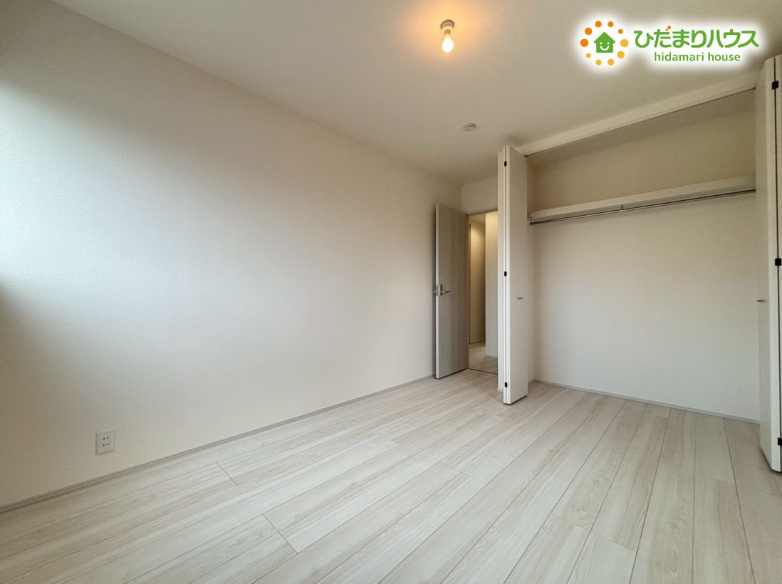 熊谷市石原1丁目　新築一戸建て　リーブルガーデン　01の収納