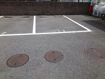 【駐車場】 | ソレアード・パレⅡ | 駐車場完備です