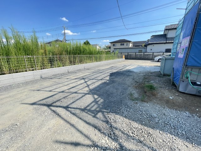 新築戸建・建売　足利市福居町　GRAFARE　全２棟の前面道路含む現地写真|閑静な住宅地なので伸び伸びとお子様を育てることができます！