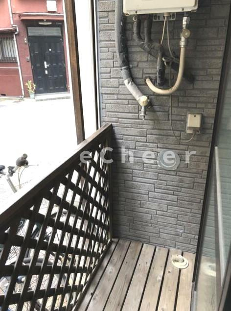 ライフピアモア千束のバルコニー