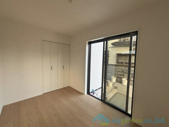 秦野市堀西9期　新築戸建　全1棟1号棟の洋室