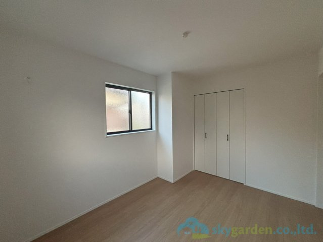 秦野市堀西9期　新築戸建　全1棟1号棟の洋室