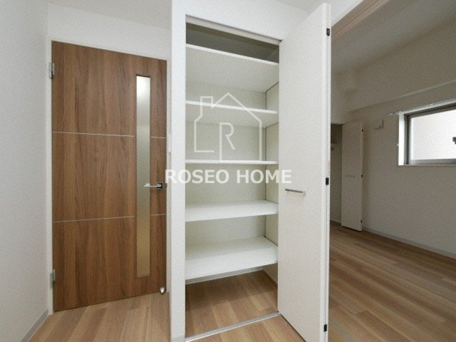 ル・マージュ新町の収納