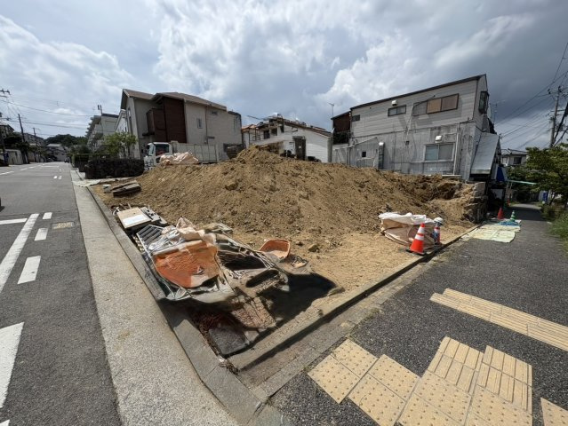 南五葉3丁目新築（建築中）戸建C号地の外観