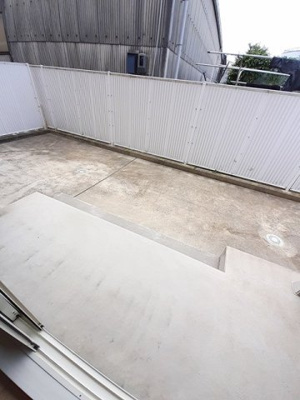 【バルコニー】 | フランメゾン南沖洲Ｂ | バルコニー付きです