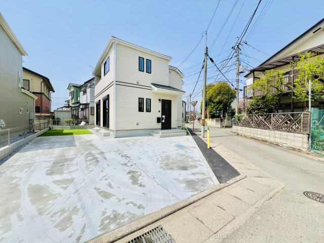 高崎市上小鳥町の前面道路含む現地写真|閑静な住宅街で駐車も楽々♪