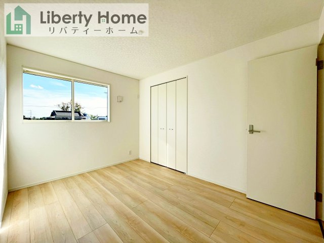 つくば市大曽根第1　新築戸建　4号棟の洋室