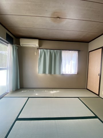 タウニィノース今宿の和室