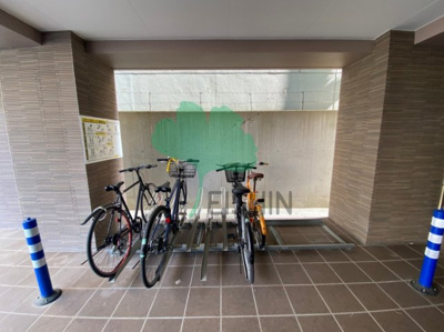  | AXIS博多(アクシス博多)