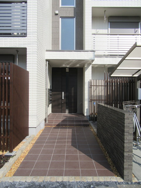 Ｃｌａｉｒ武蔵浦和のエントランス