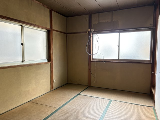 【居間・リビング】 | 陶器北　中古戸建