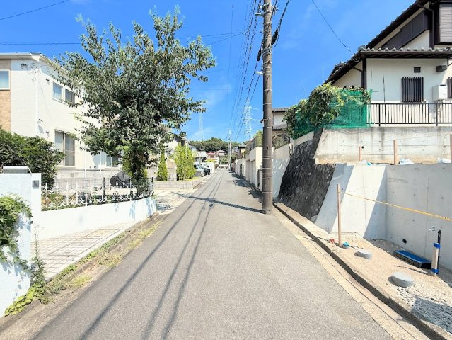戸塚区柏尾町　売地の前面道路含む現地写真|◆土・日・祝日は、当社スタッフによる現地案内会を実施しております。もちろん平日のご案内も可能です。お気軽にご相談ください！！