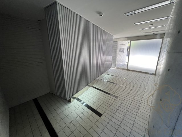 FUKUSHIMA FLATSのロビー