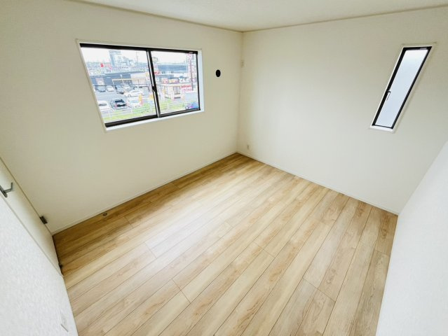 刈谷市今川町三丁目208番、209番の各一部『仲介手数料無料』新築戸建て　の洋室