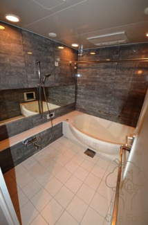 【浴室】 | W.O.B. NISHIUMEDA