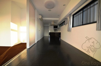 【居間・リビング】 | W.O.B. NISHIUMEDA