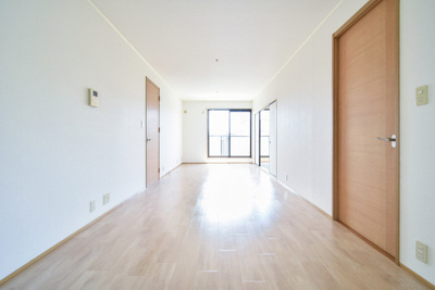 【居間・リビング】 | エスポアール | 使いやすいリビングです