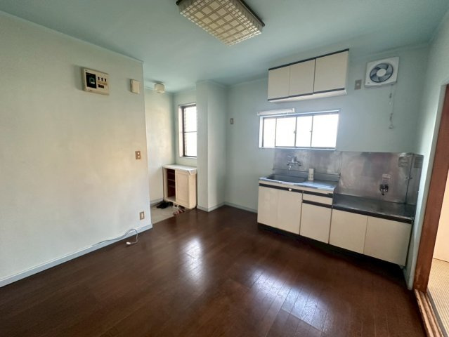 上青木コレクションハウスの居間・リビング