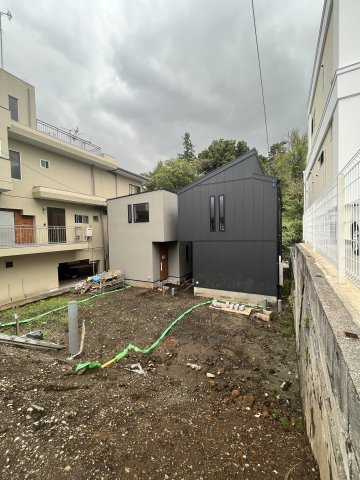 港北区篠原台町　全２棟の外観