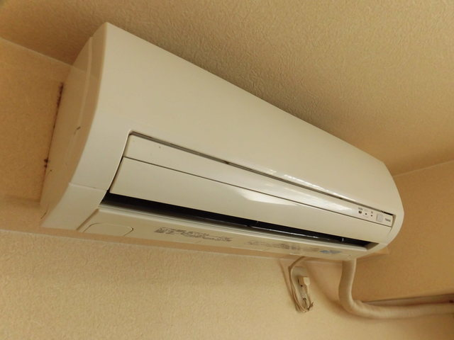 一年中快適に過ごせるエアコン完備です