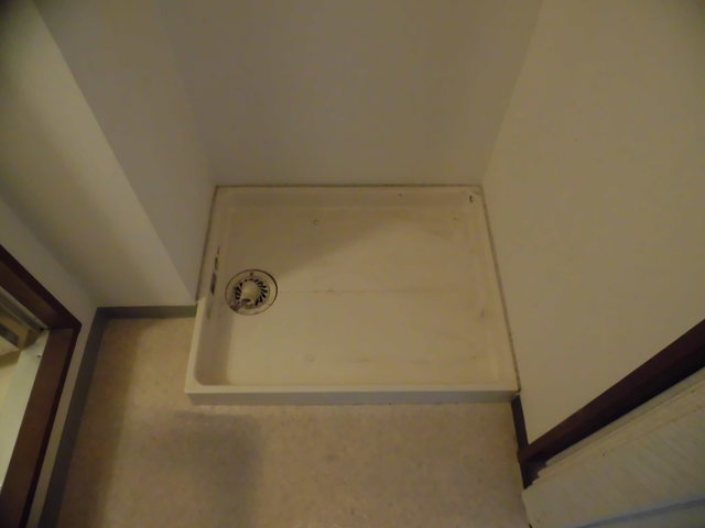 室内に洗濯機を設置できます