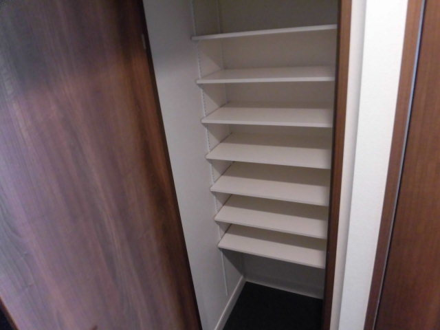 広々使える下駄箱です。