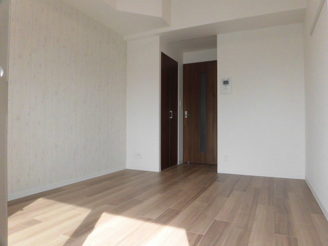 綺麗なフローリングのお部屋です。