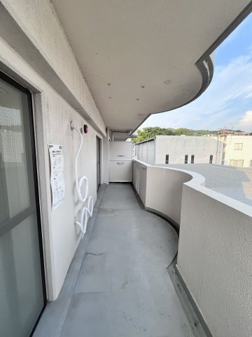 スワンマンション空港南のバルコニー