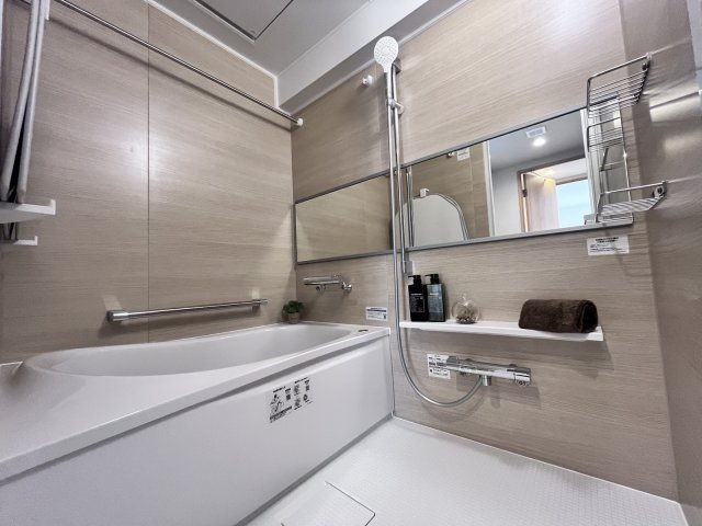 スワンマンション空港南の浴室