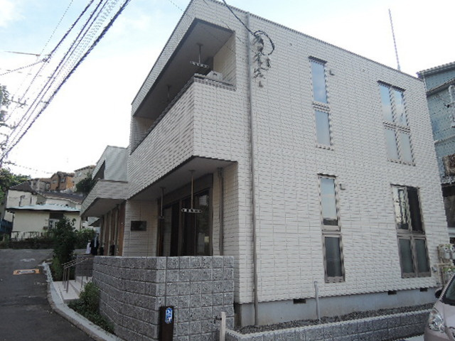 Ｔｅｒｒａｃｅ　Ｈａｎａのエントランス|耐震耐火に優れた旭化成ヘーベルメゾン