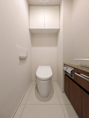 【トイレ】 | ブランズ麻布狸穴町