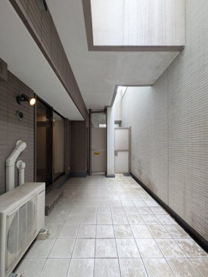 【バルコニー】 | ブランズ麻布狸穴町