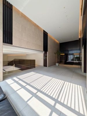 【エントランス】 | ブランズ麻布狸穴町