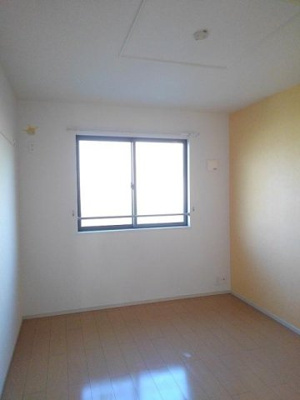 【内装】 | リオコリーナ | 明るい色調の室内です