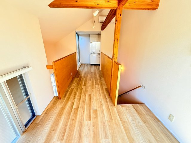 Y'sHouse禅昌寺10の居間・リビング