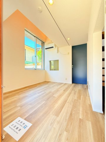 Y'sHouse禅昌寺10の玄関