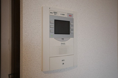 【セキュリティ】 | プレサンス立売堀パークシティ | モニター付きインターホンです