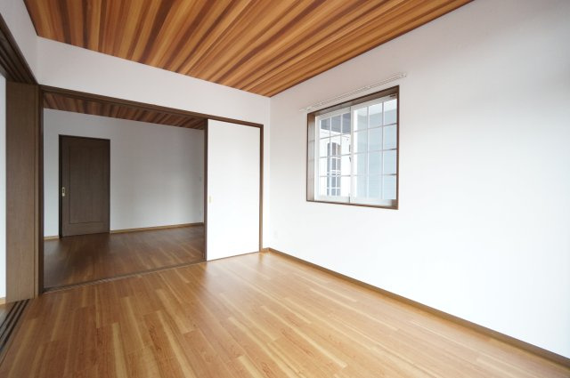 こてはし台戸建の洋室|お問合せは花まる商店まで！