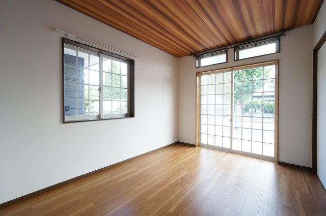 こてはし台戸建の洋室|詳細、ご不明点等、お気軽にご連絡ください！