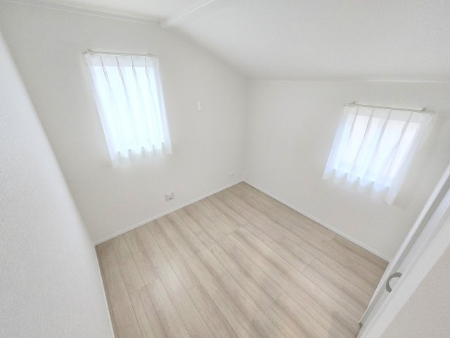 青梅市新町１丁目の新築一戸建の洋室