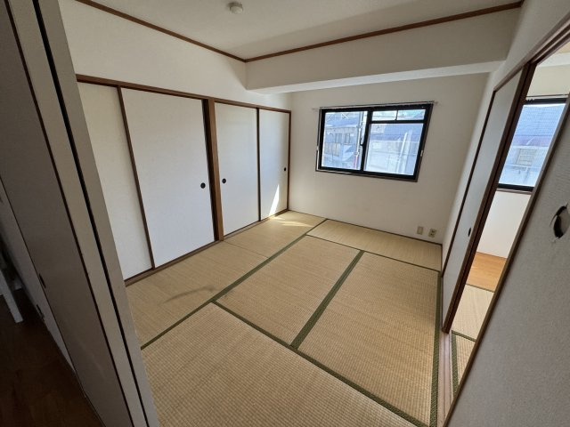 メゾン宮山の和室