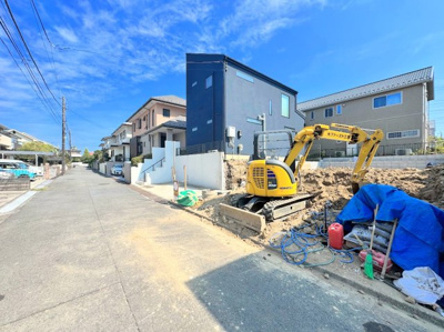 【前面道路含む現地写真】 | ◇◆栄区桂台西　新築戸建て◇◆