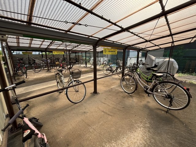 日進町住宅2号棟のその他共用部分|駐輪場