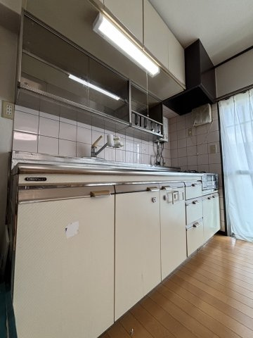 日進町住宅2号棟のキッチン|キッチン